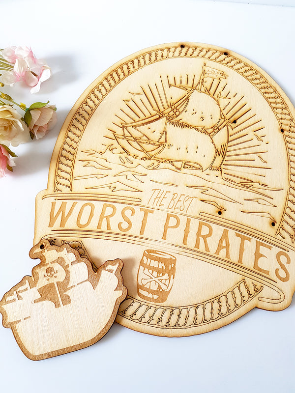 Σετ ξύλινη πλάτη λαμπάδας και στοιχείο The best worst pirates - So Cute Cut