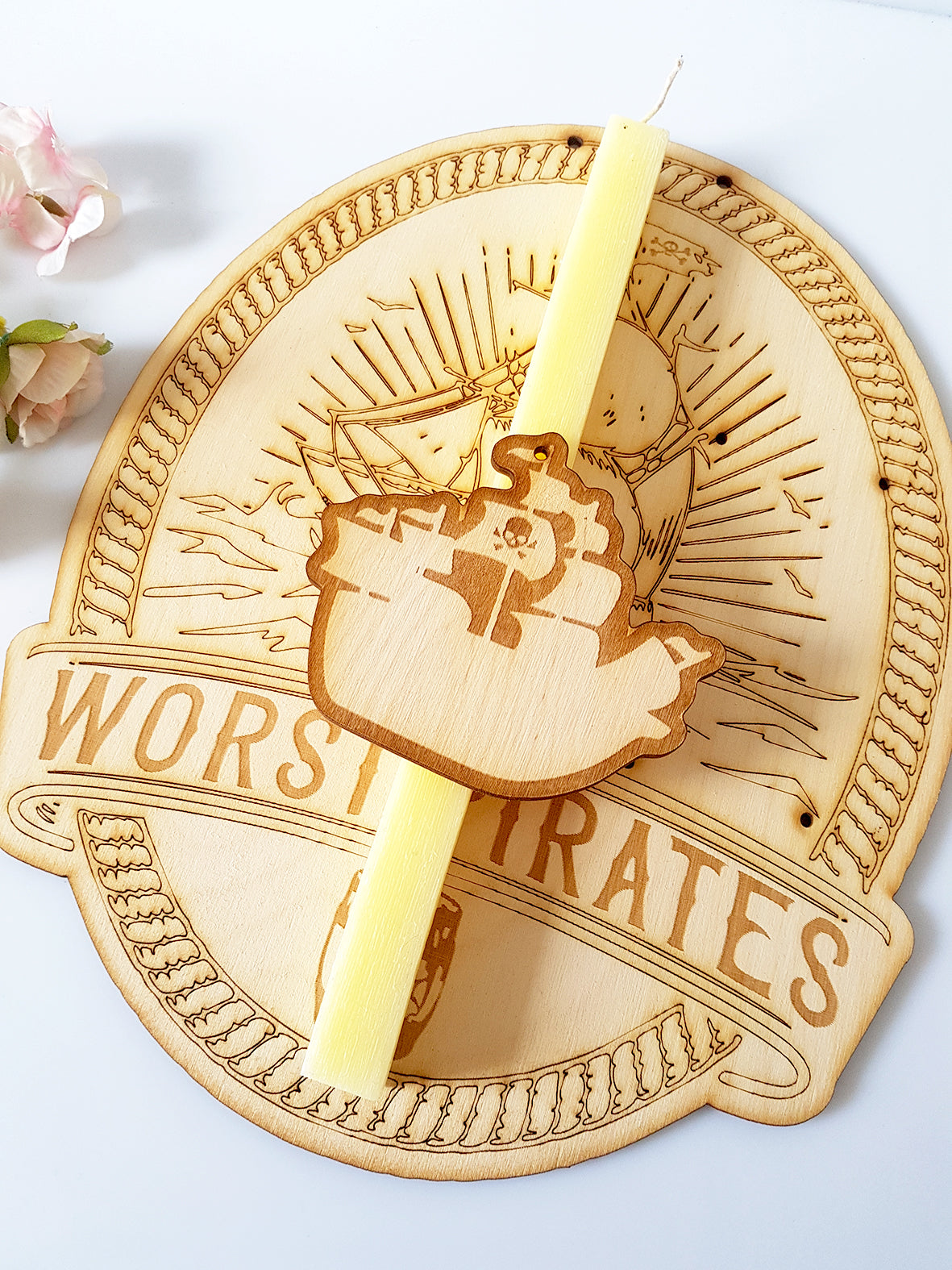 Σετ ξύλινη πλάτη λαμπάδας και στοιχείο The best worst pirates - So Cute Cut