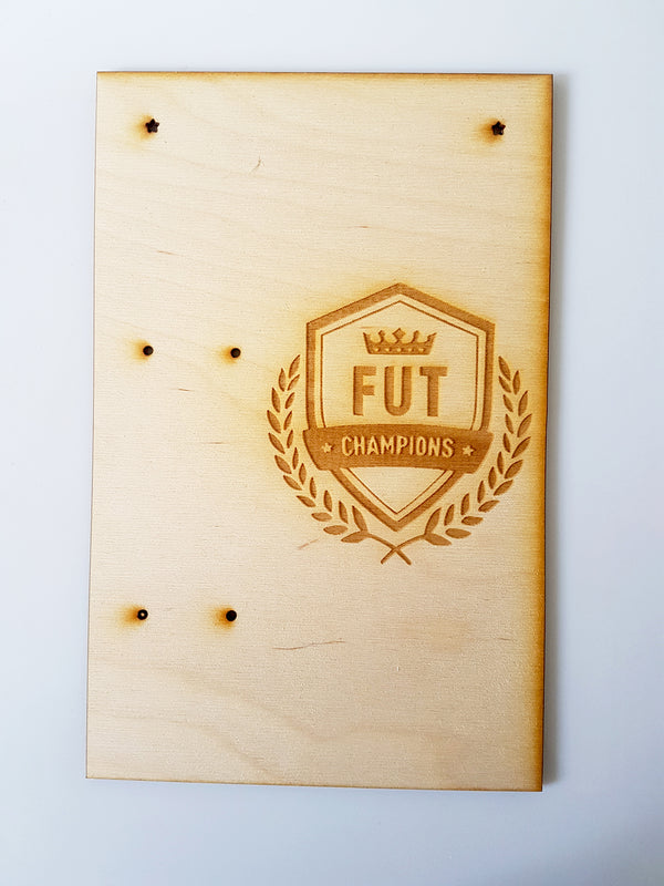 Ξύλινη πλάτη λαμπάδας FUT CHAMPIONS - So Cute Cut