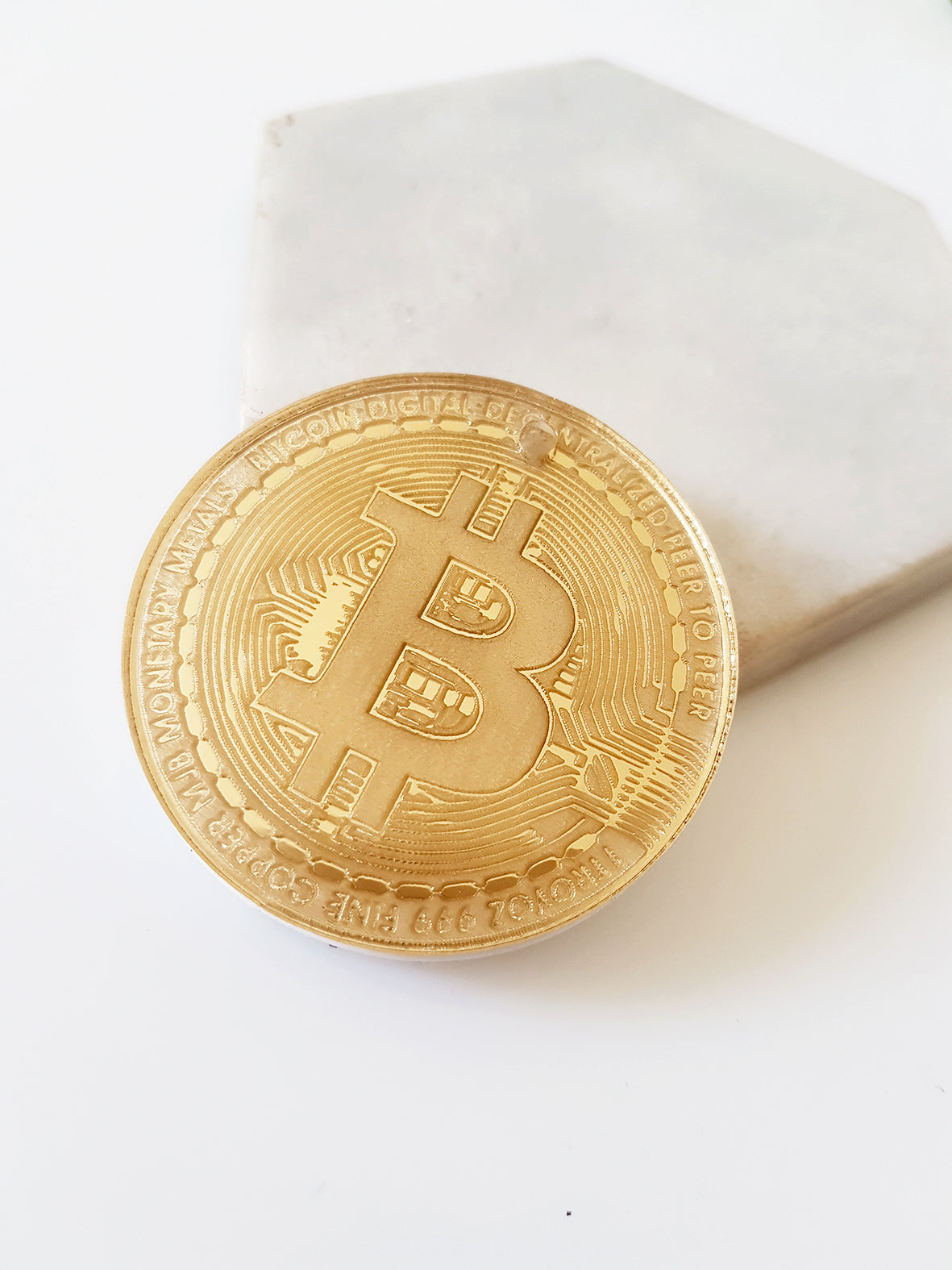 Bitcoin κρεμαστό στοιχείο από plexiglass - So Cute Cut