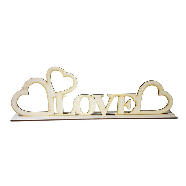 Ξύλινο διακοσμητικό LOVE με διάτρητες καρδιές και βάση, διαστάσεων 40×13 cm, ιδανικό για DIY και στολισμούς Αγίου Βαλεντίνου.