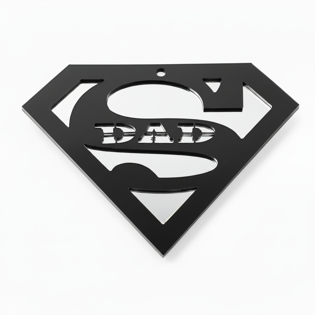 Κρεμαστό στοιχείο Super Dad από πλεξιγκλάς με σχέδιο super hero σε διάφορους χρωματικούς συνδυασμούς acrylic και mirror acrylic. So Cute Cut