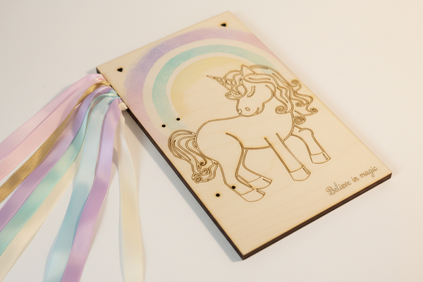 Ιδέα στολισμού ξύλινης πλάτης λαμπάδας