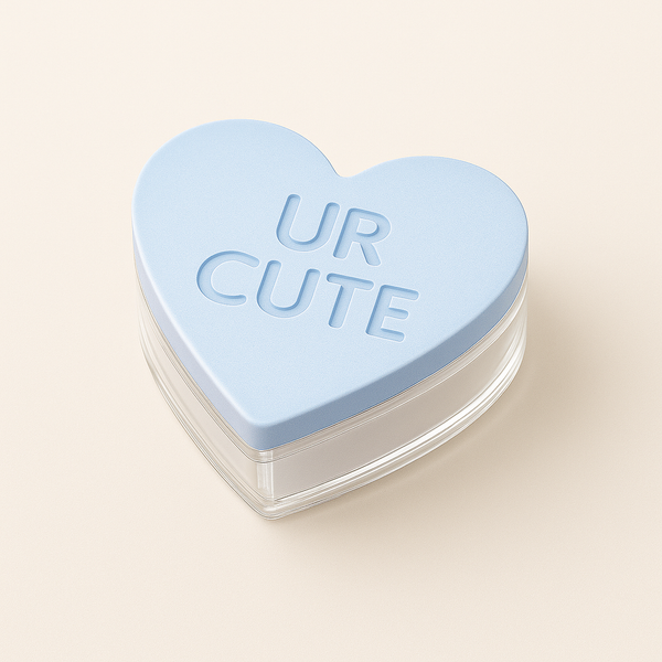 Διάφανο κουτί καρδιά με παστέλ ματ πλεξιγκλάς επικάλυψη και candy-style χάραξη.