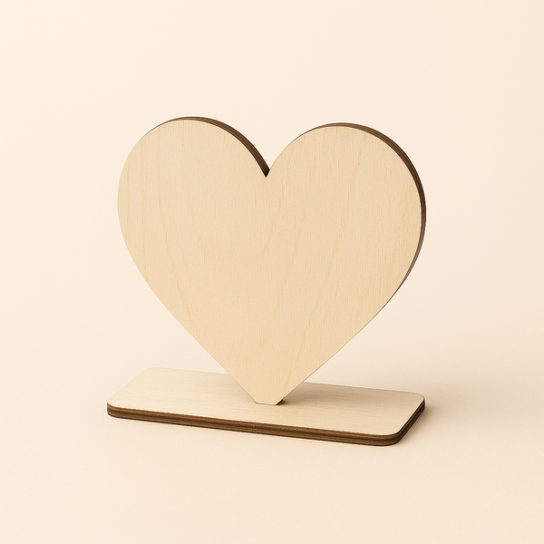 Ξύλινη σιλουέτα καρδιάς 12 cm σε λεπτή βάση από κόντρα πλακέ