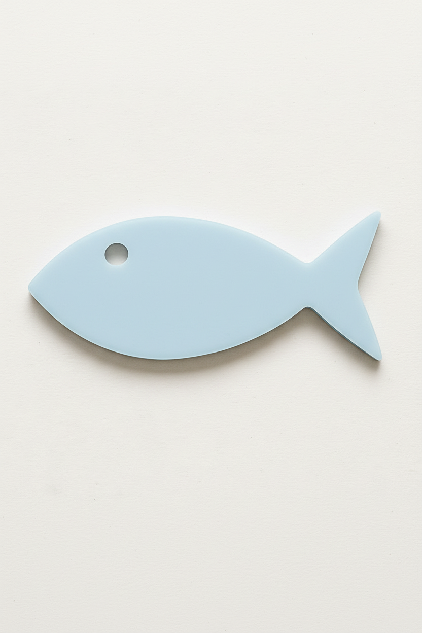 Στενόμακρη σιλουέτα ψαριού 7εκ από γαλάζιο ακρυλικό πλεξιγκλάς – So Cute Cut