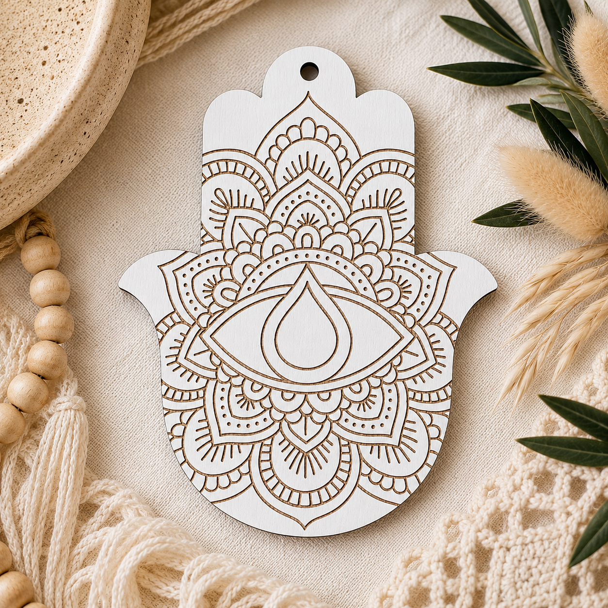 Χέρι της Φατιμά Mandala από MDF σημύδα και λευκό MDF με λεπτομερή χάραξη laser, διαθέσιμο σε 8 και 12 εκ. | So Cute Cut
