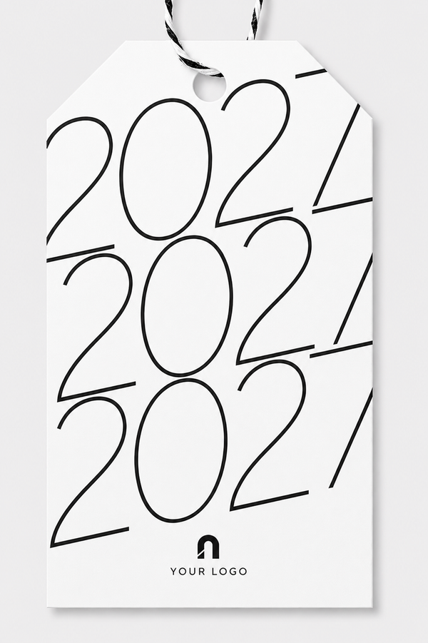 Luxury corporate tag 2027 από λευκό  plexiglass με χάραξη λογοτύπου για εταιρικά δώρα, gift boxes και χριστουγεννιάτικες συσκευασίες So Cute Cut.