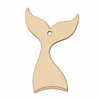 So Cute Cut ουρά γοργόνας με τρύπα από MDF Σημύδα σε λευκό φόντο για DIY δημιουργίες, μπομπονιέρες και μπρελόκ.