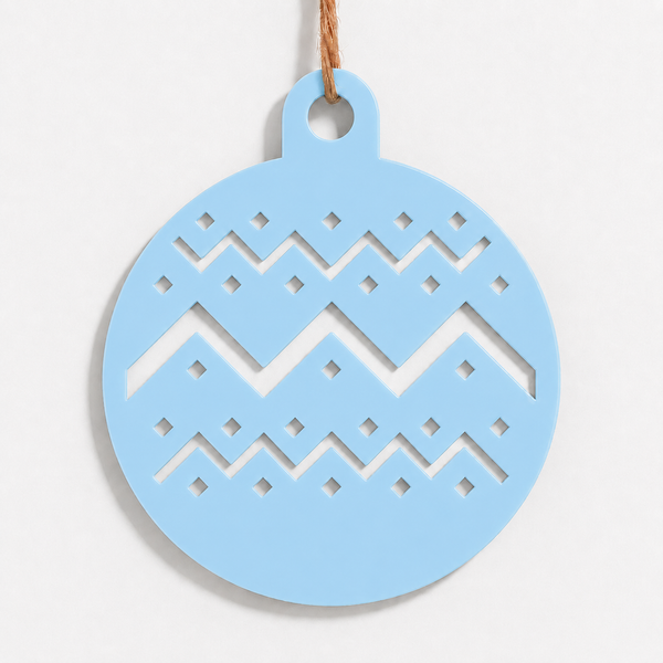 Baby blue χριστουγεννιάτικη μπάλα από plexiglass με διάτρητο Nordic σχέδιο