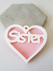 Πλεξιγκλάς κρεμαστή καρδιά Sister σε διχρωμία σε συσκευασία 2 τεμαχίων - So Cute Cut