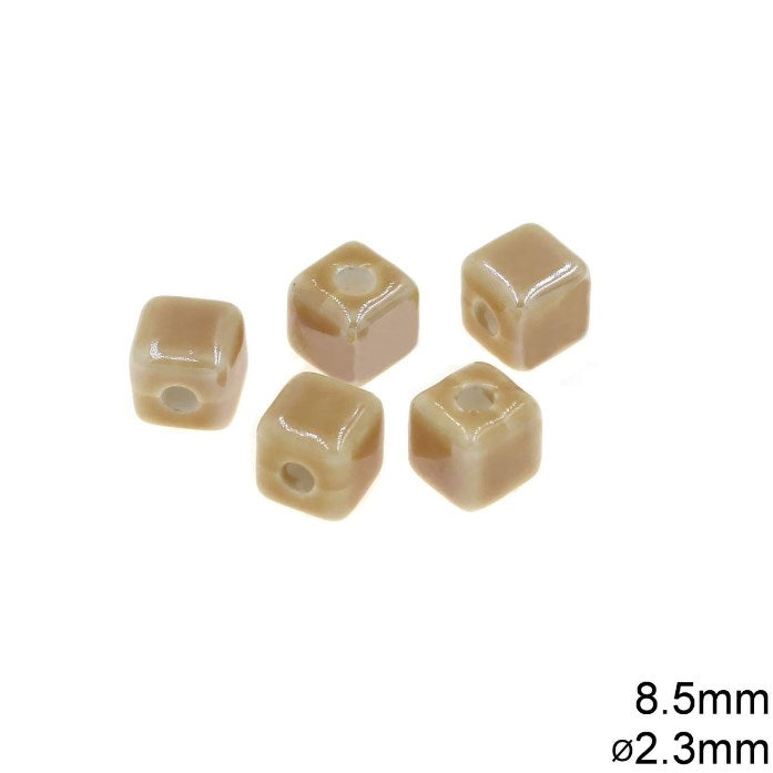 Χάνδρα Κεραμική Κύβος 8.5mm με τρύπα 2.3mm σε συσκευασία 50 τεμαχίων - So Cute Cut